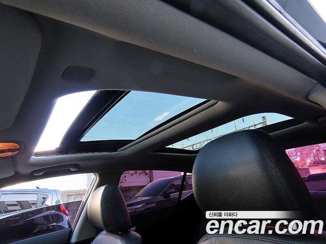 Kia K5 2015 — photo 17