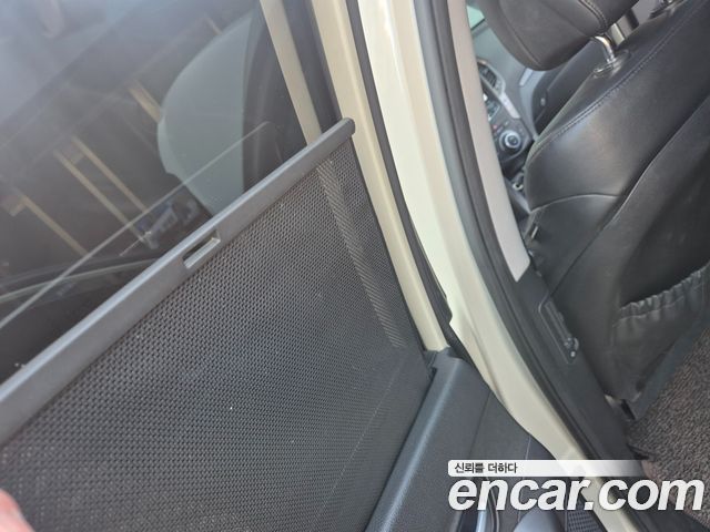 Hyundai Santafe 2013 — photo 11