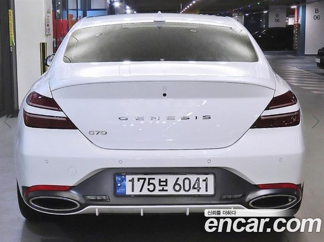 Genesis G70 2022 — photo 6