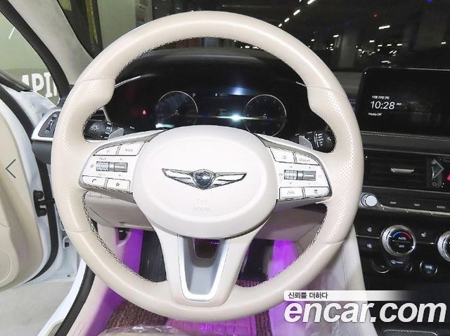 Genesis G70 2022 — photo 8