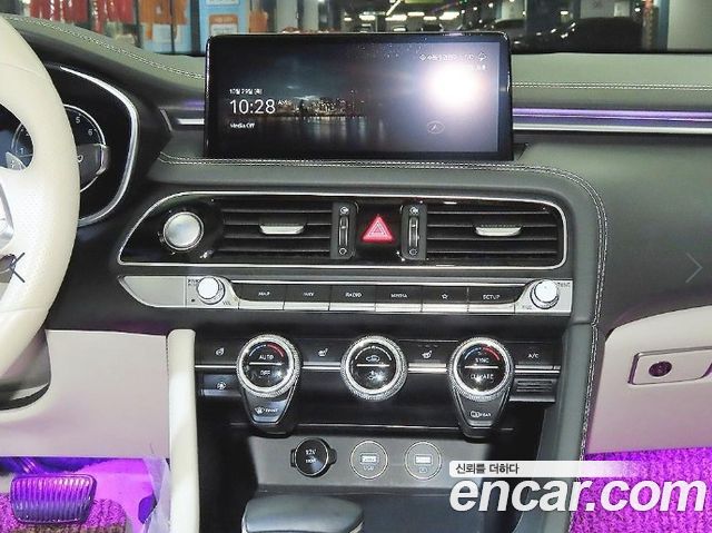 Genesis G70 2022 — photo 11