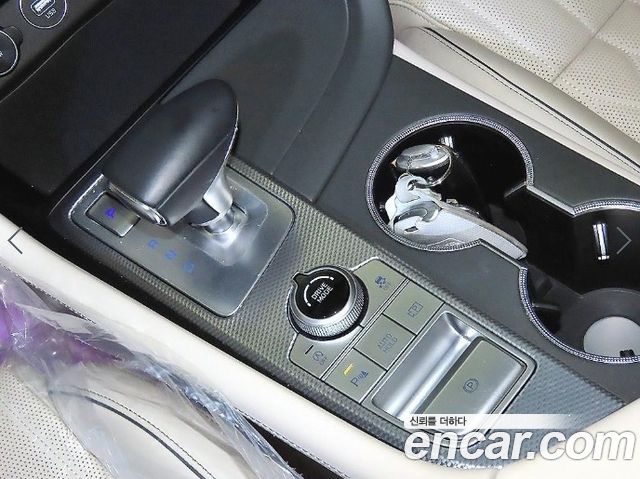 Genesis G70 2022 — photo 12