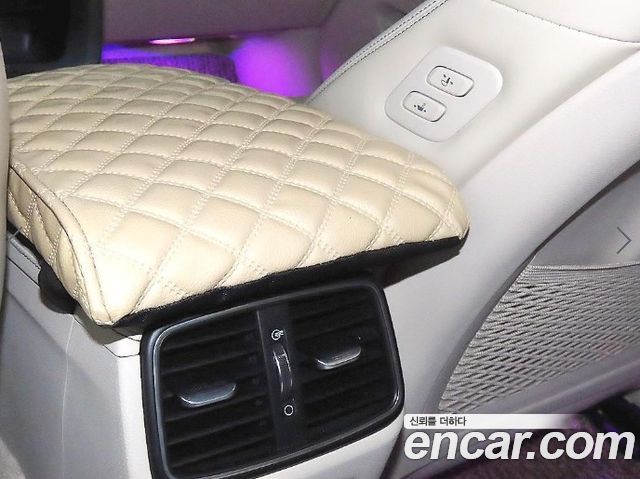 Genesis G70 2022 — photo 13