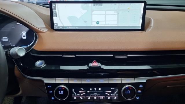 Genesis G80 2022 — photo 10