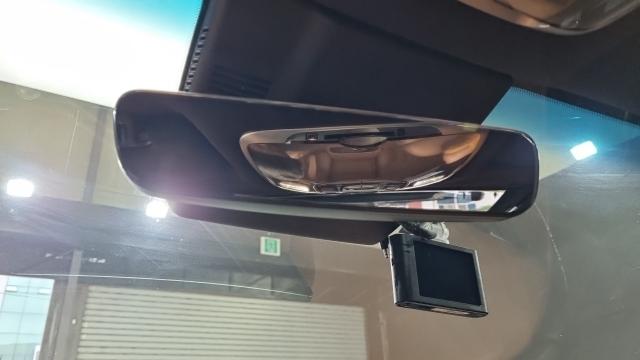 Genesis G80 2022 — photo 13