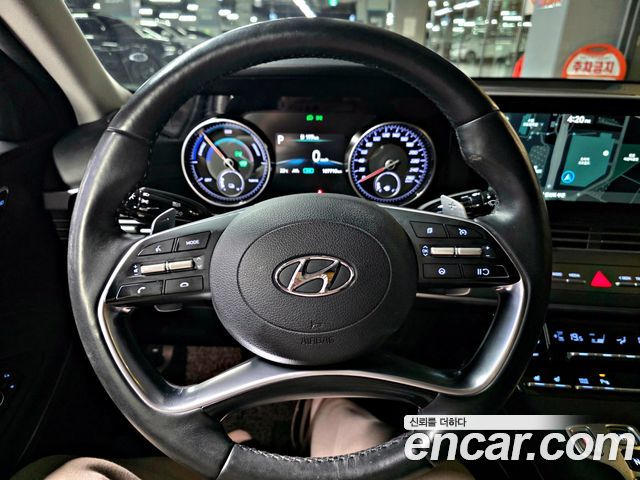 Hyundai Grandeur 2022 — photo 13