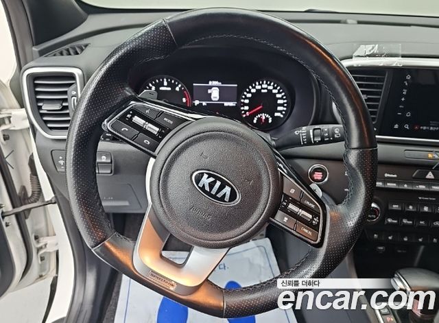 Kia Sportage 2022 — photo 9
