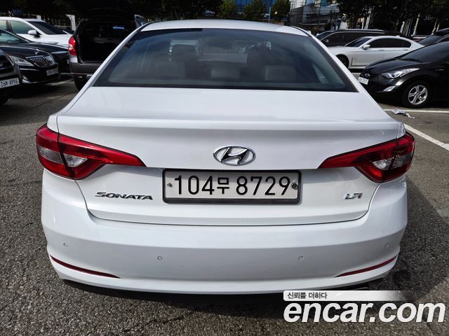 Hyundai Sonata 2015 — photo 4