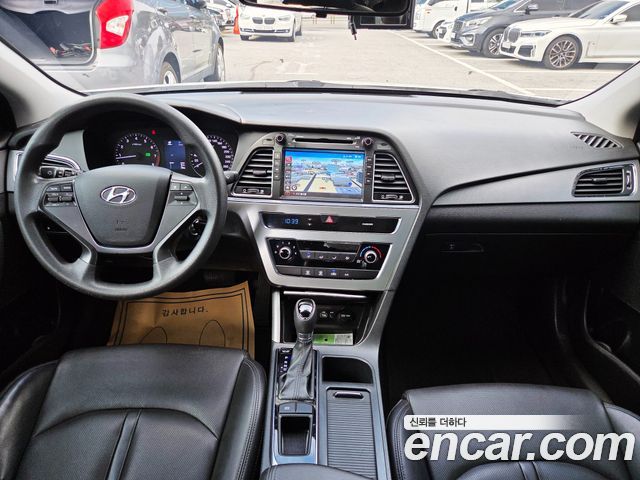 Hyundai Sonata 2015 — photo 11