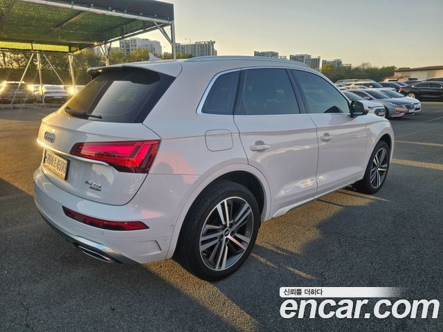 Audi Q5 2021 — photo 5