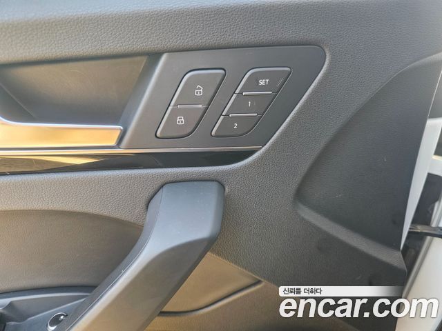 Audi Q5 2021 — photo 15