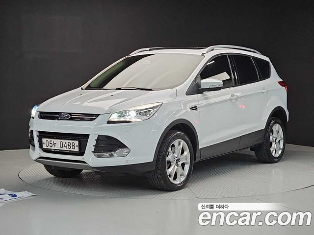 Ford Kuga 2016 — photo 1