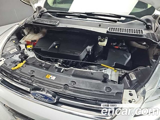 Ford Kuga 2016 — photo 5
