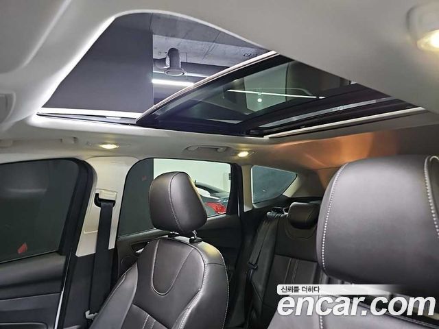 Ford Kuga 2016 — photo 13