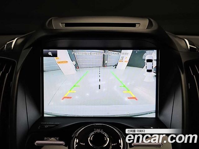 Ford Kuga 2016 — photo 15