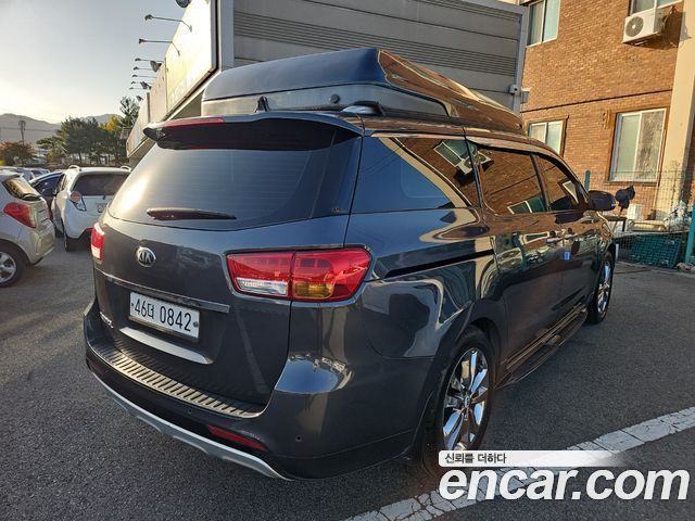 Kia Canival 2016 — photo 2