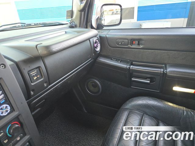 Hummer H2 2006 — photo 15