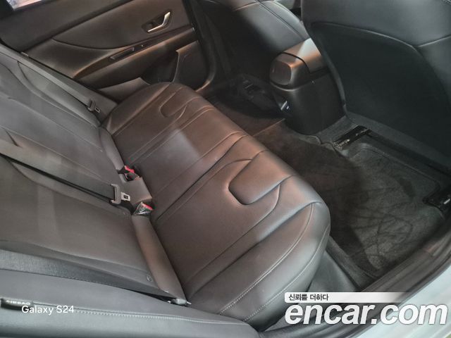Hyundai AVANTE 2024 — photo 8