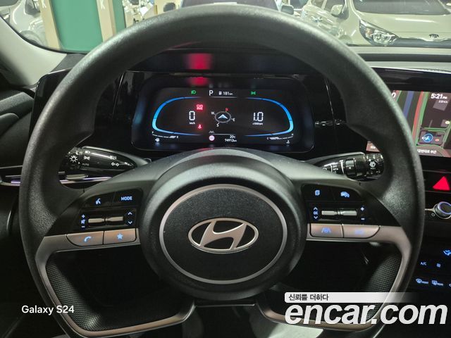 Hyundai AVANTE 2024 — photo 11