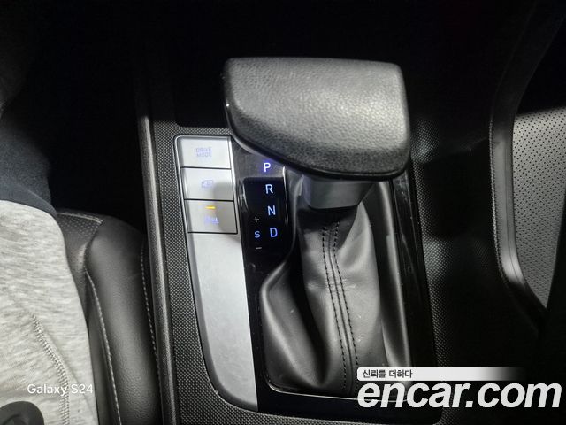 Hyundai AVANTE 2024 — photo 12