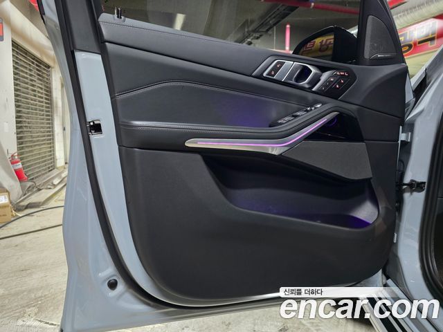 BMW X7 2024 — photo 18