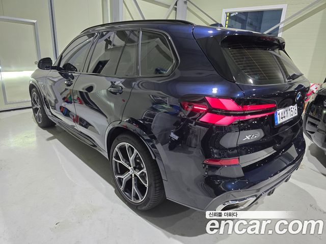 BMW X5 2026 — photo 2