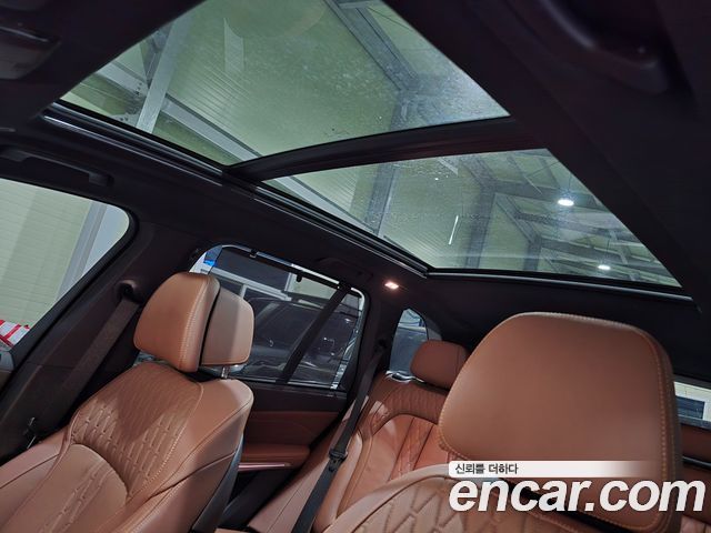 BMW X5 2026 — photo 10