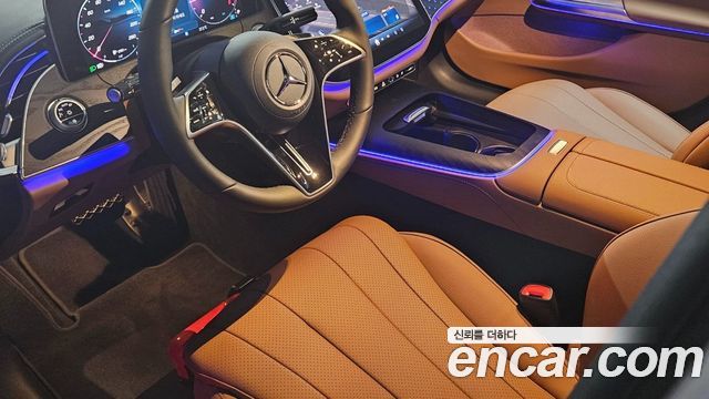 Mercedes-Benz E-Class 2026 — photo 4