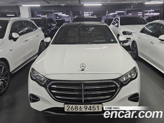 Mercedes-Benz E-Class 2026 — photo 5