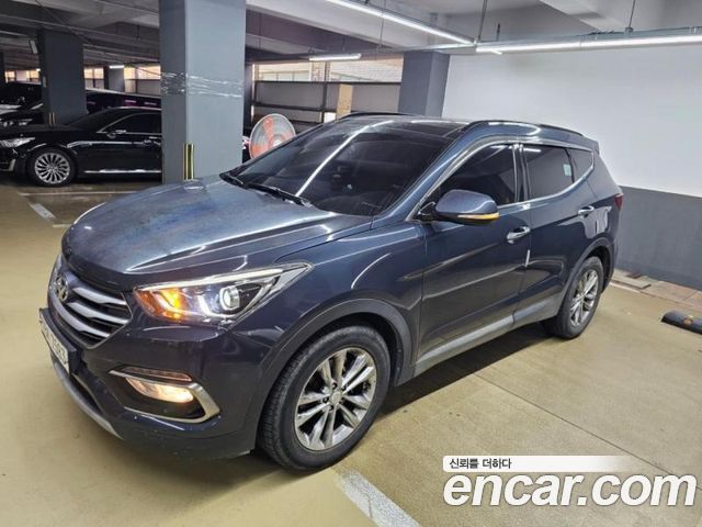 Hyundai Santafe 2018 — photo 1
