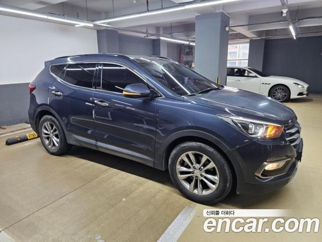 Hyundai Santafe 2018 — photo 2