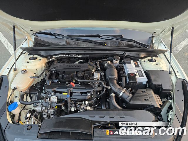 Kia K5 2023 — photo 6