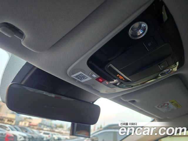 Kia K5 2023 — photo 10