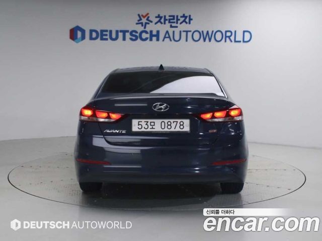 Hyundai AVANTE 2016 — photo 4