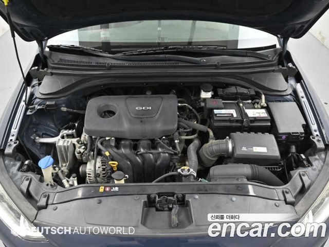 Hyundai AVANTE 2016 — photo 6