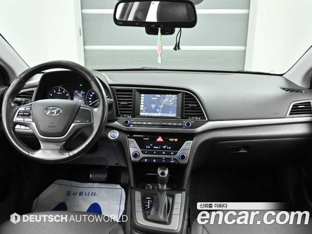 Hyundai AVANTE 2016 — photo 7