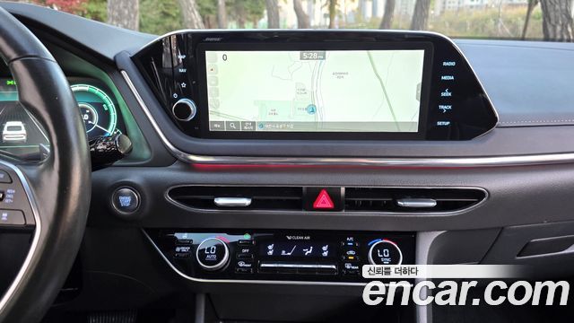Hyundai Sonata 2022 — photo 15