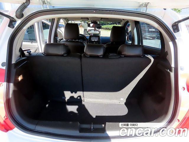Chevrolet Korea Spark 2016 — photo 18