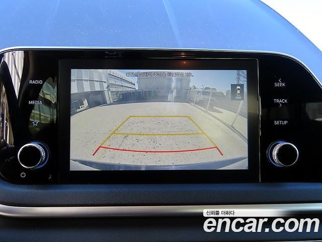 Hyundai Sonata 2020 — photo 16