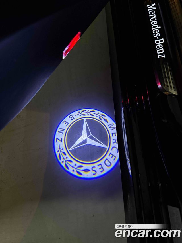 Mercedes-Benz E-Class 2020 — photo 4