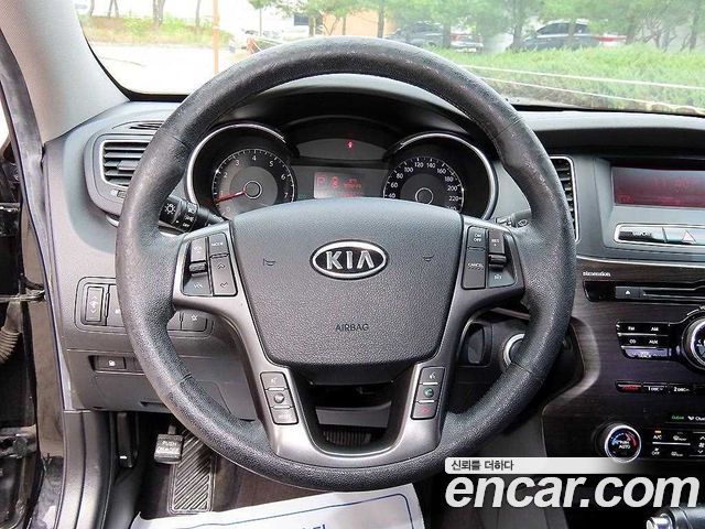 Kia K7 2012 — photo 8