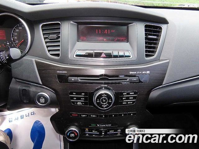 Kia K7 2012 — photo 13