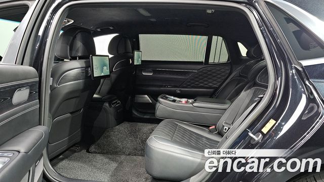 Genesis G90 2022 — photo 12