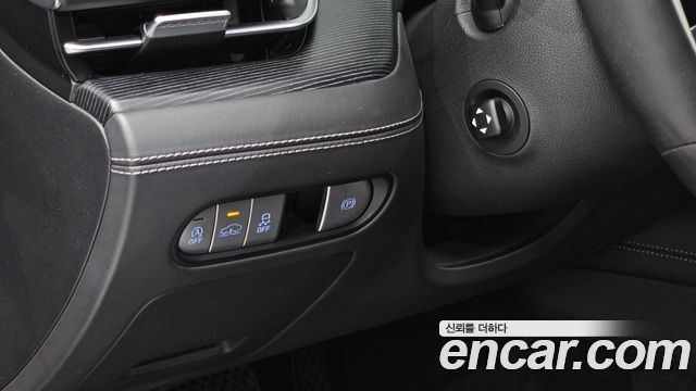 Genesis G90 2022 — photo 18