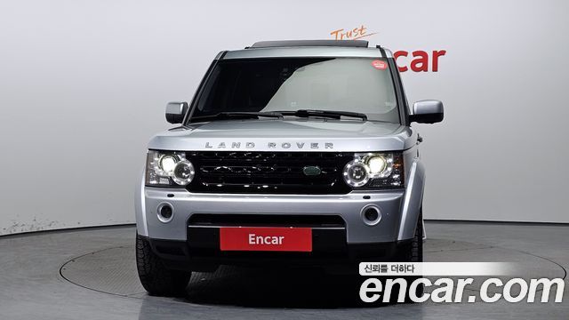 Land Rover Discovery 2010 — photo 3