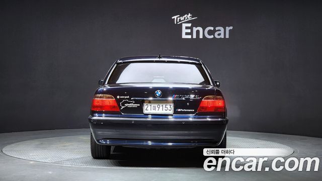 BMW 7-Series 2001 — photo 4