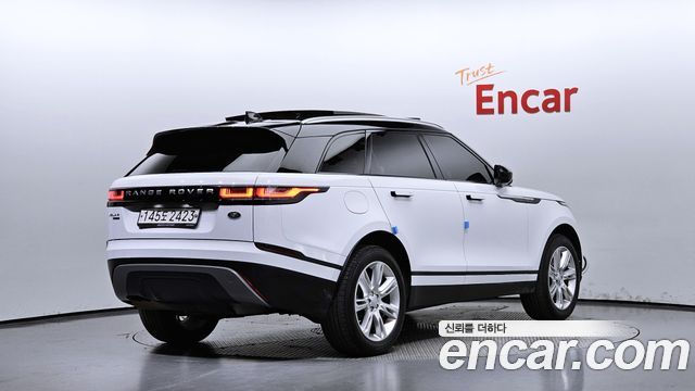 Land Rover Range Rover Velar 2019 — photo 2