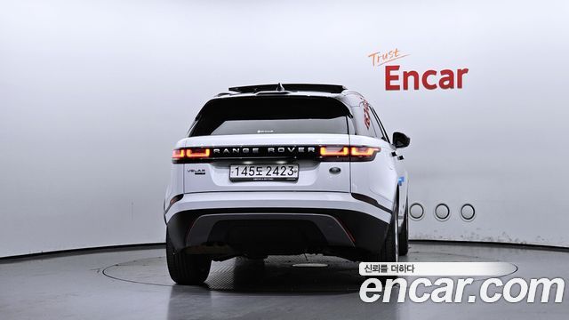 Land Rover Range Rover Velar 2019 — photo 4