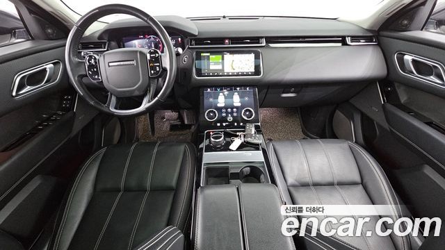 Land Rover Range Rover Velar 2019 — photo 7
