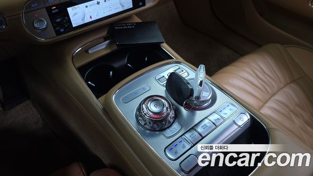 Genesis G90 2022 — photo 9